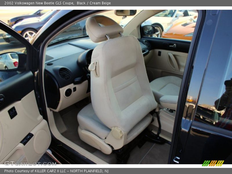 Black / Cream Beige 2002 Volkswagen New Beetle GLS Coupe