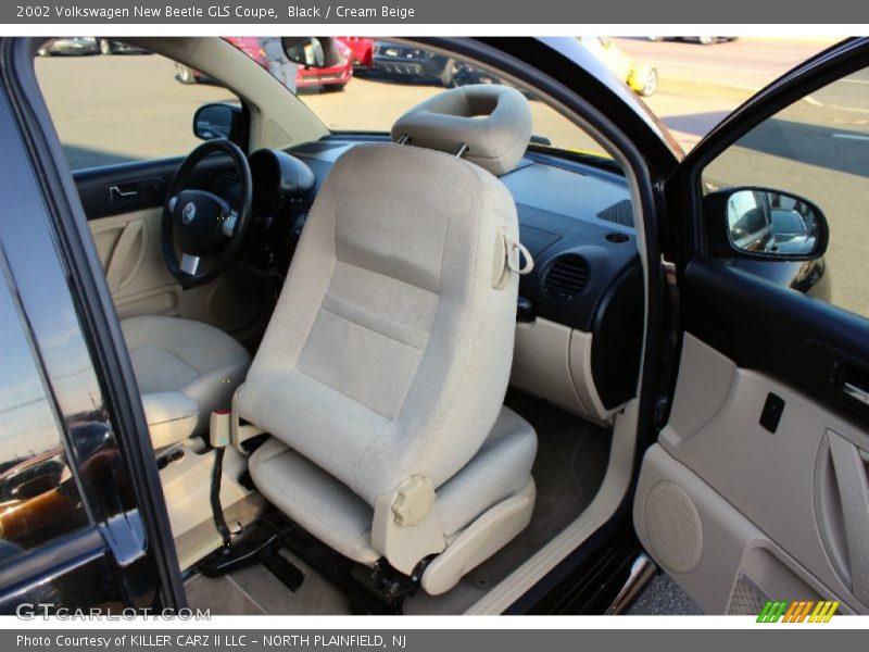 Black / Cream Beige 2002 Volkswagen New Beetle GLS Coupe
