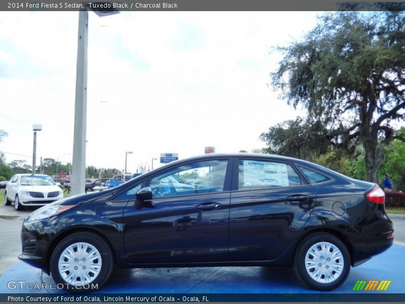 Tuxedo Black / Charcoal Black 2014 Ford Fiesta S Sedan