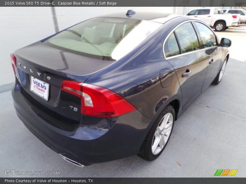 Caspian Blue Metallic / Soft Beige 2015 Volvo S60 T5 Drive-E