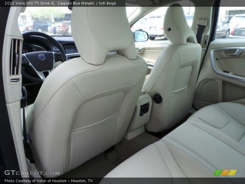 Rear Seat of 2015 S60 T5 Drive-E