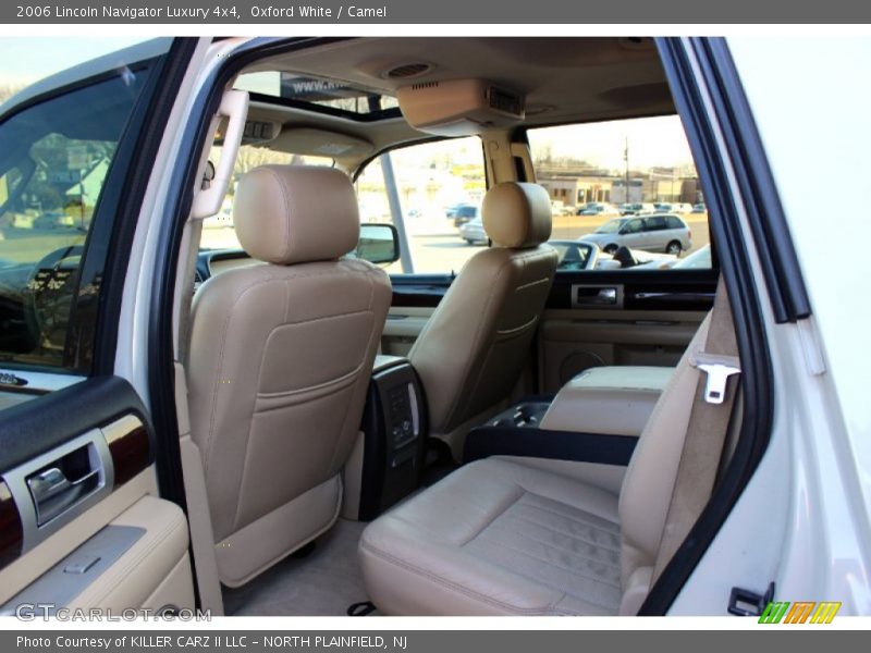 Oxford White / Camel 2006 Lincoln Navigator Luxury 4x4