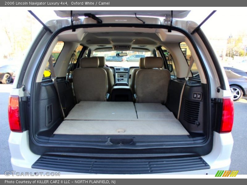 Oxford White / Camel 2006 Lincoln Navigator Luxury 4x4