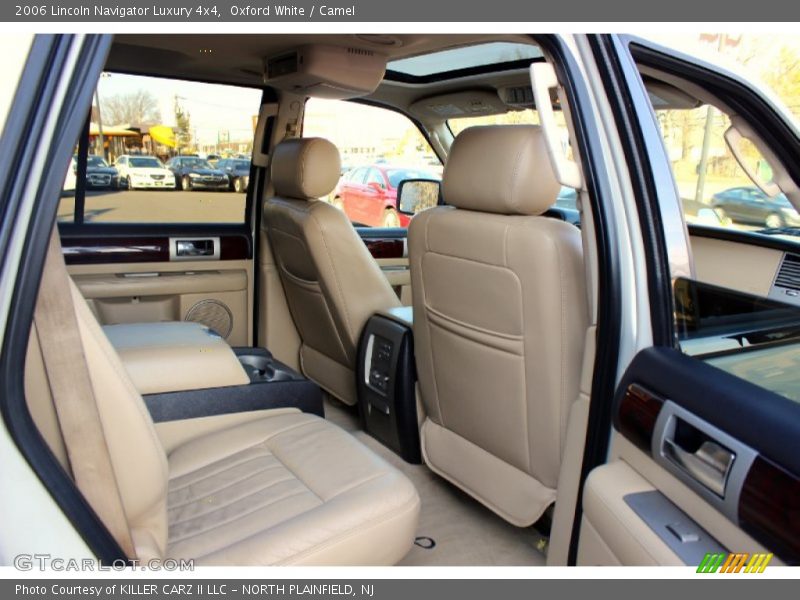 Oxford White / Camel 2006 Lincoln Navigator Luxury 4x4