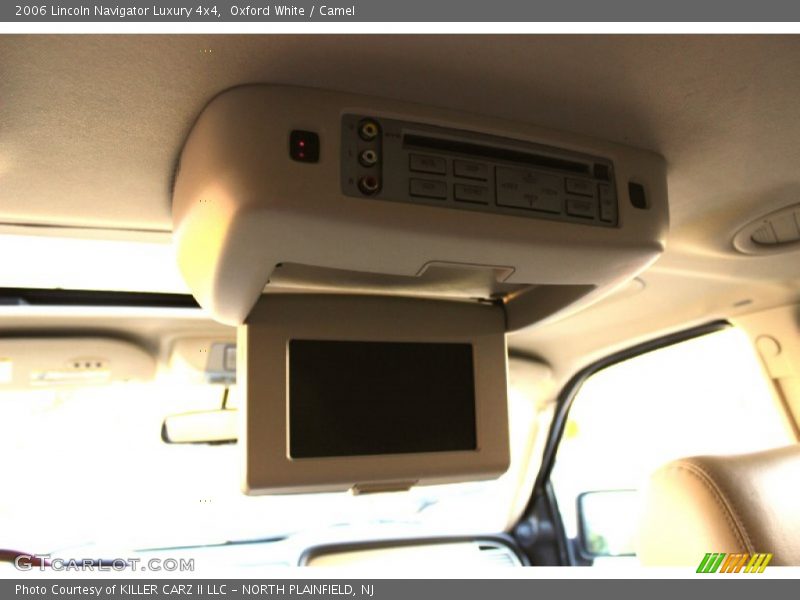 Oxford White / Camel 2006 Lincoln Navigator Luxury 4x4