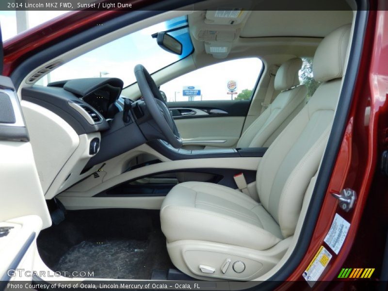 Sunset / Light Dune 2014 Lincoln MKZ FWD