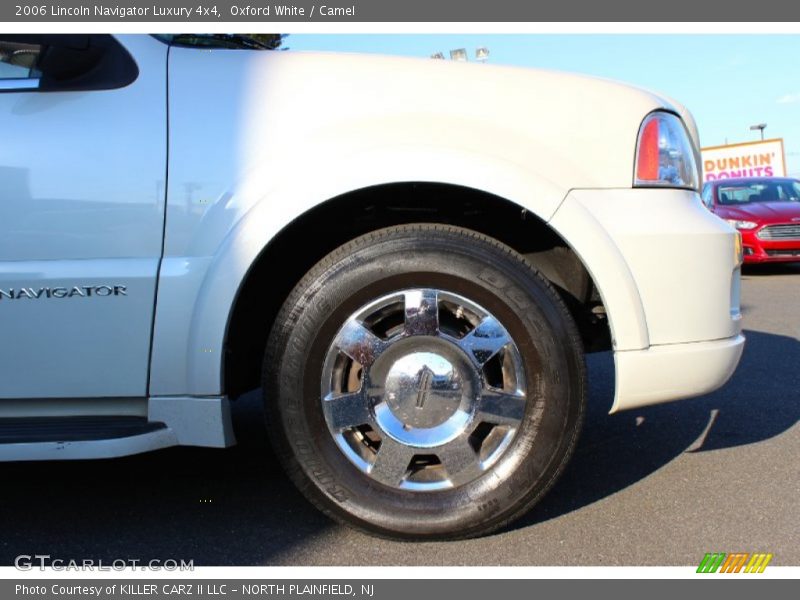 Oxford White / Camel 2006 Lincoln Navigator Luxury 4x4