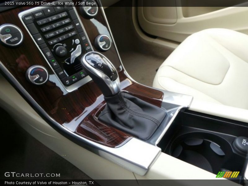 Ice White / Soft Beige 2015 Volvo S60 T5 Drive-E