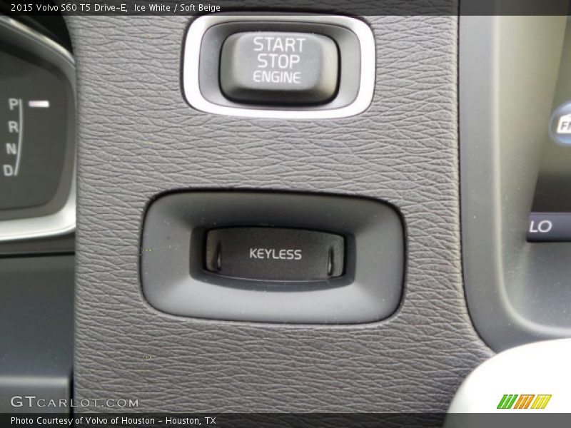 Ice White / Soft Beige 2015 Volvo S60 T5 Drive-E
