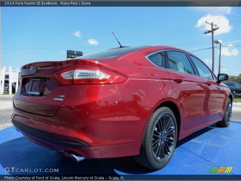 Ruby Red / Dune 2014 Ford Fusion SE EcoBoost