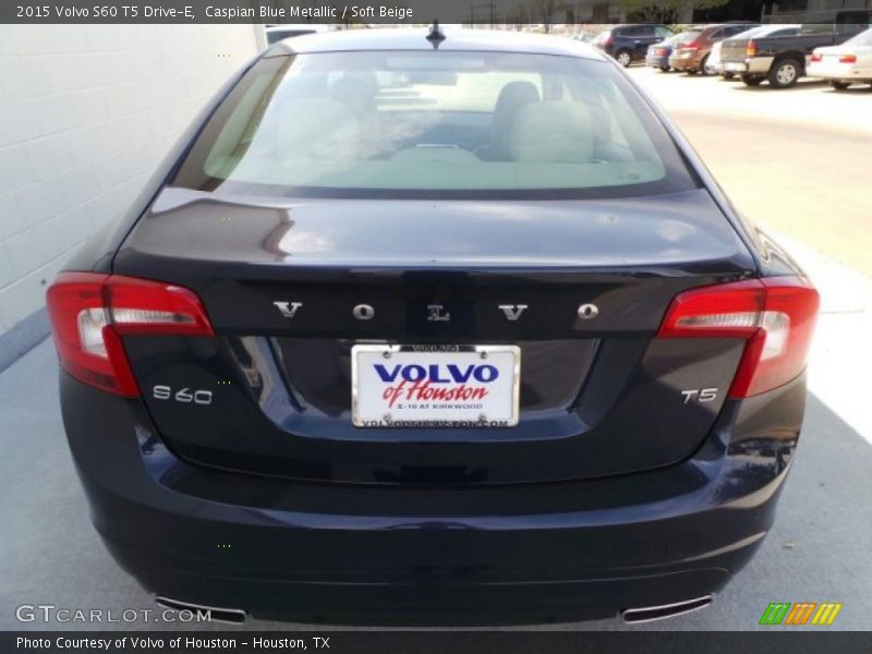 Caspian Blue Metallic / Soft Beige 2015 Volvo S60 T5 Drive-E