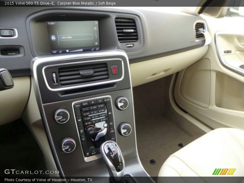 Caspian Blue Metallic / Soft Beige 2015 Volvo S60 T5 Drive-E
