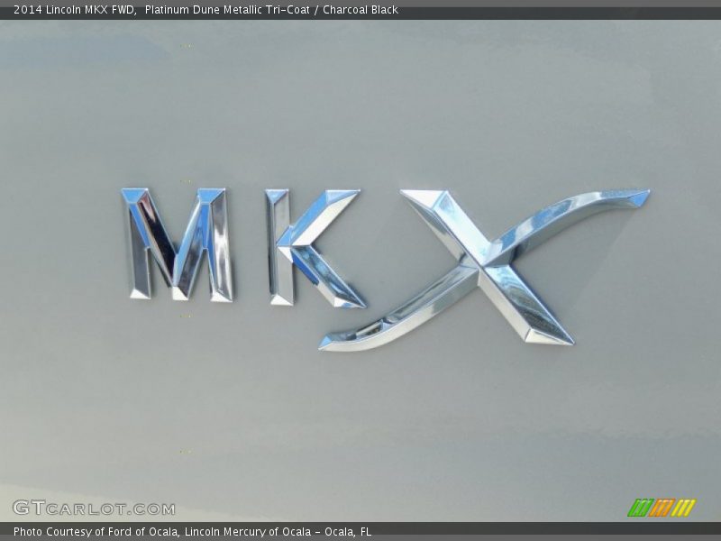 Platinum Dune Metallic Tri-Coat / Charcoal Black 2014 Lincoln MKX FWD