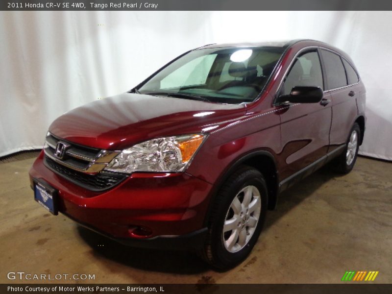 Tango Red Pearl / Gray 2011 Honda CR-V SE 4WD