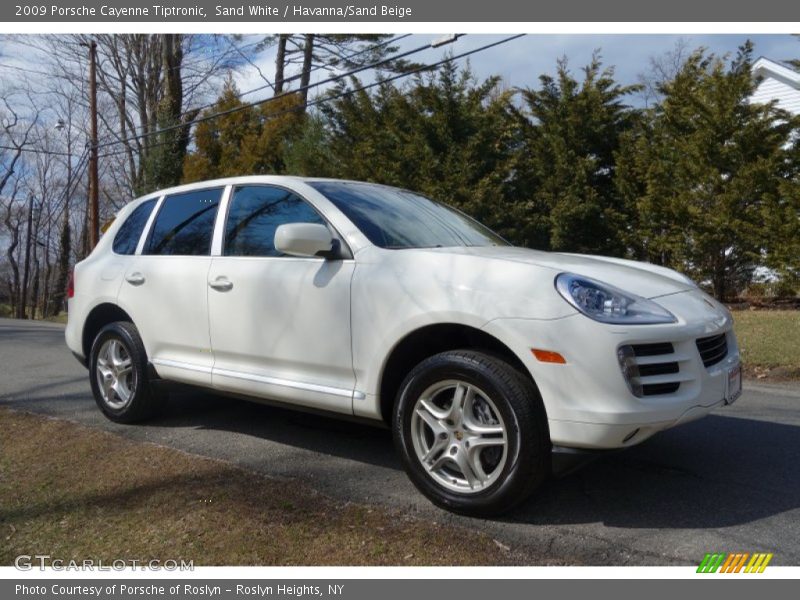 Front 3/4 View of 2009 Cayenne Tiptronic