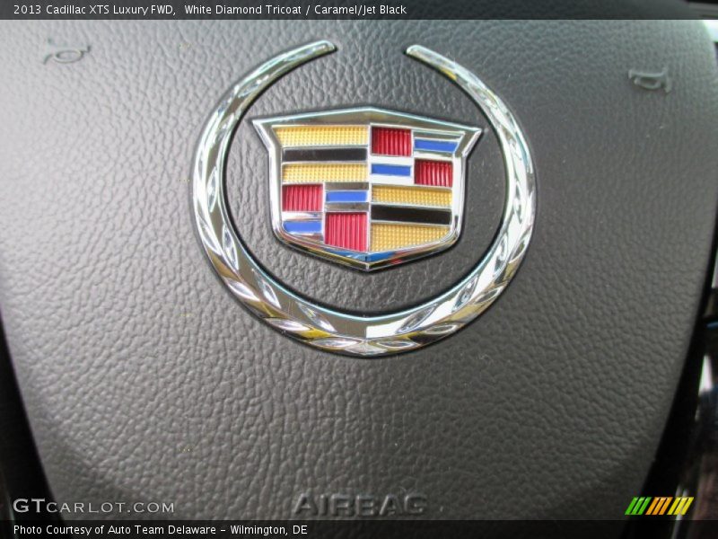 White Diamond Tricoat / Caramel/Jet Black 2013 Cadillac XTS Luxury FWD