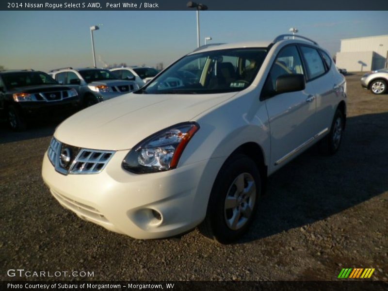 Pearl White / Black 2014 Nissan Rogue Select S AWD