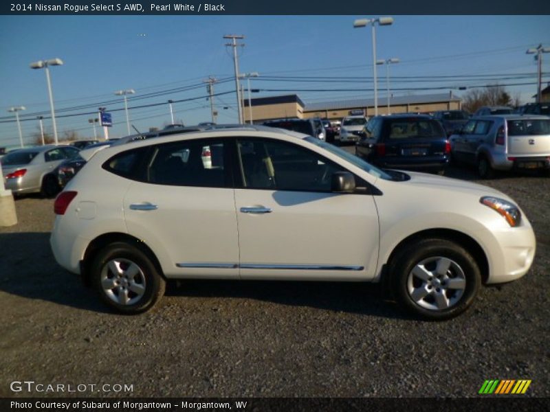 Pearl White / Black 2014 Nissan Rogue Select S AWD