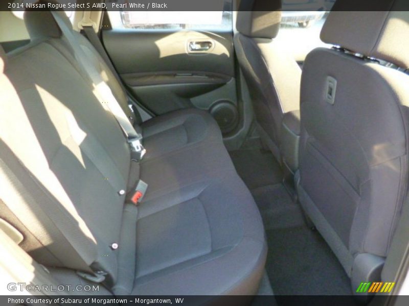 Pearl White / Black 2014 Nissan Rogue Select S AWD