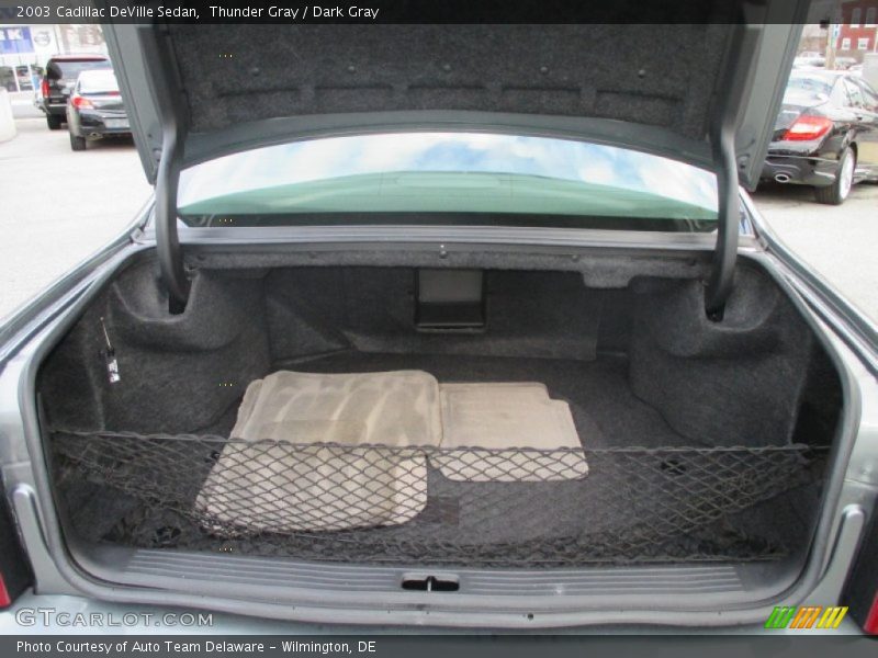  2003 DeVille Sedan Trunk