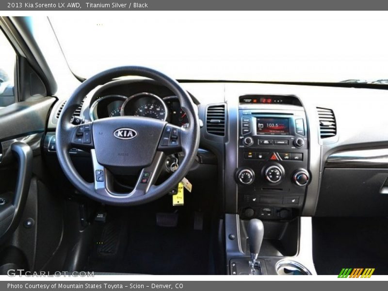Dashboard of 2013 Sorento LX AWD