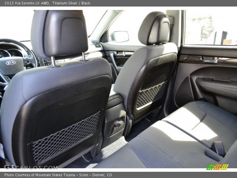 Titanium Silver / Black 2013 Kia Sorento LX AWD