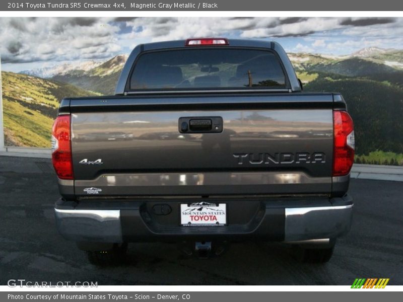 Magnetic Gray Metallic / Black 2014 Toyota Tundra SR5 Crewmax 4x4