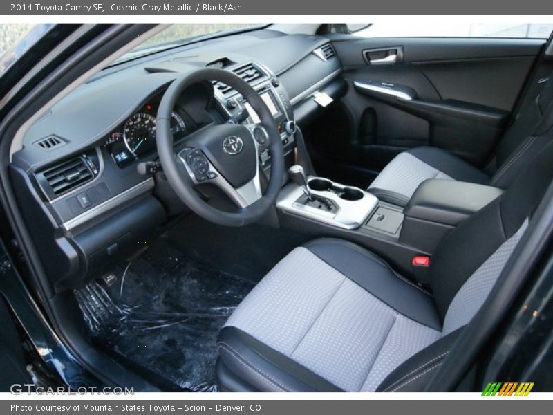 Cosmic Gray Metallic / Black/Ash 2014 Toyota Camry SE