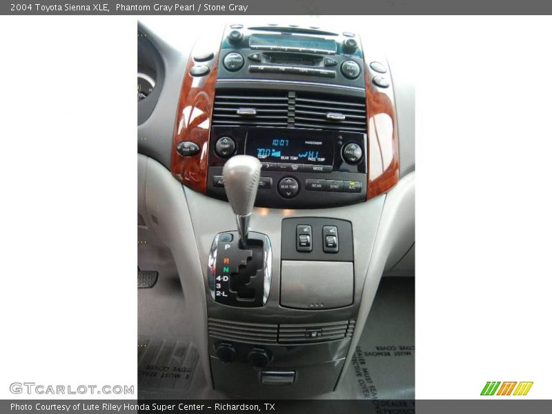 Phantom Gray Pearl / Stone Gray 2004 Toyota Sienna XLE