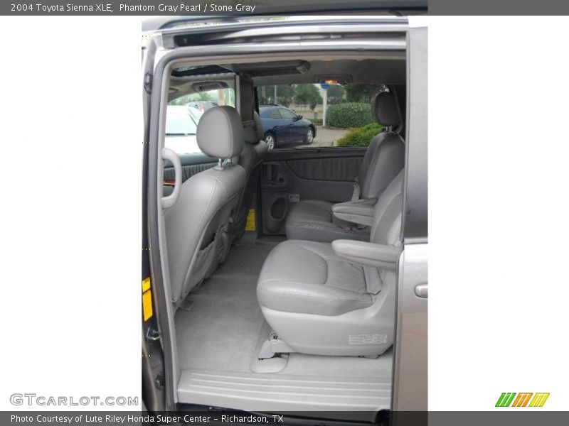 Phantom Gray Pearl / Stone Gray 2004 Toyota Sienna XLE