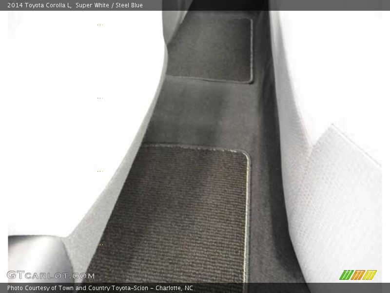 Super White / Steel Blue 2014 Toyota Corolla L