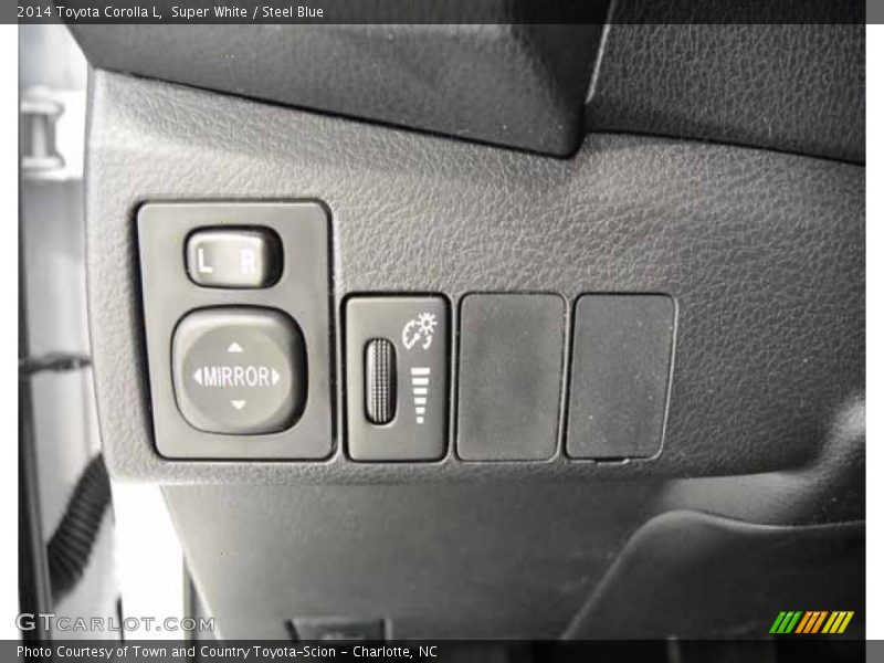 Super White / Steel Blue 2014 Toyota Corolla L