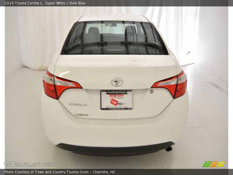 Super White / Steel Blue 2014 Toyota Corolla L