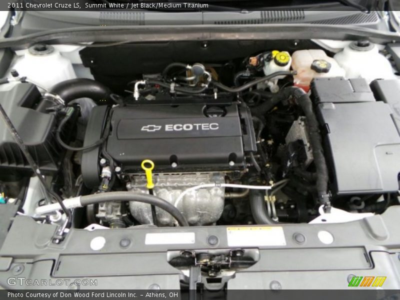 Summit White / Jet Black/Medium Titanium 2011 Chevrolet Cruze LS
