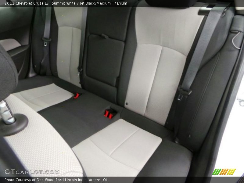 Summit White / Jet Black/Medium Titanium 2011 Chevrolet Cruze LS