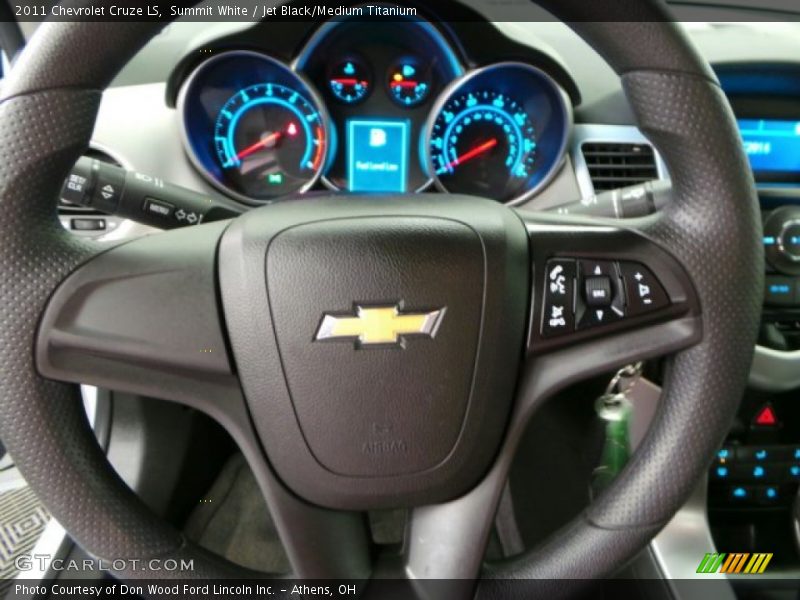 Summit White / Jet Black/Medium Titanium 2011 Chevrolet Cruze LS