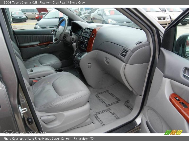 Phantom Gray Pearl / Stone Gray 2004 Toyota Sienna XLE