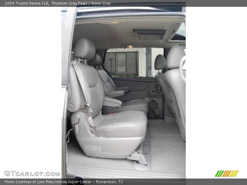 Phantom Gray Pearl / Stone Gray 2004 Toyota Sienna XLE