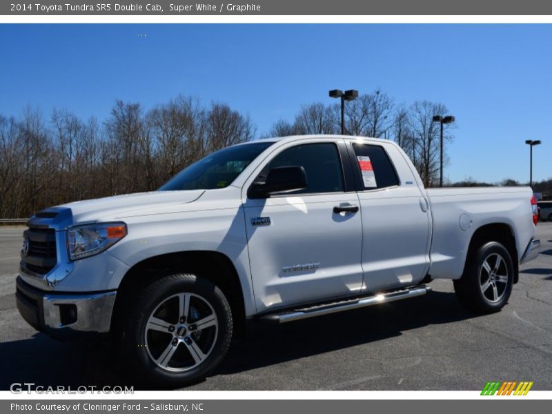 Super White / Graphite 2014 Toyota Tundra SR5 Double Cab