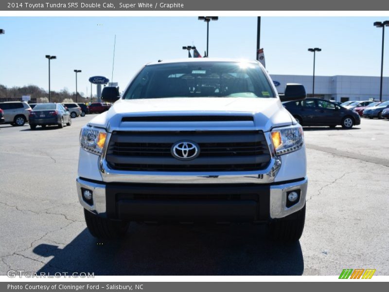 Super White / Graphite 2014 Toyota Tundra SR5 Double Cab