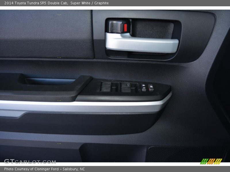 Super White / Graphite 2014 Toyota Tundra SR5 Double Cab