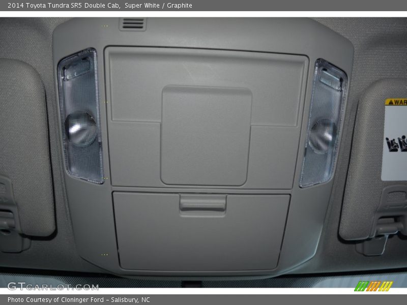 Super White / Graphite 2014 Toyota Tundra SR5 Double Cab