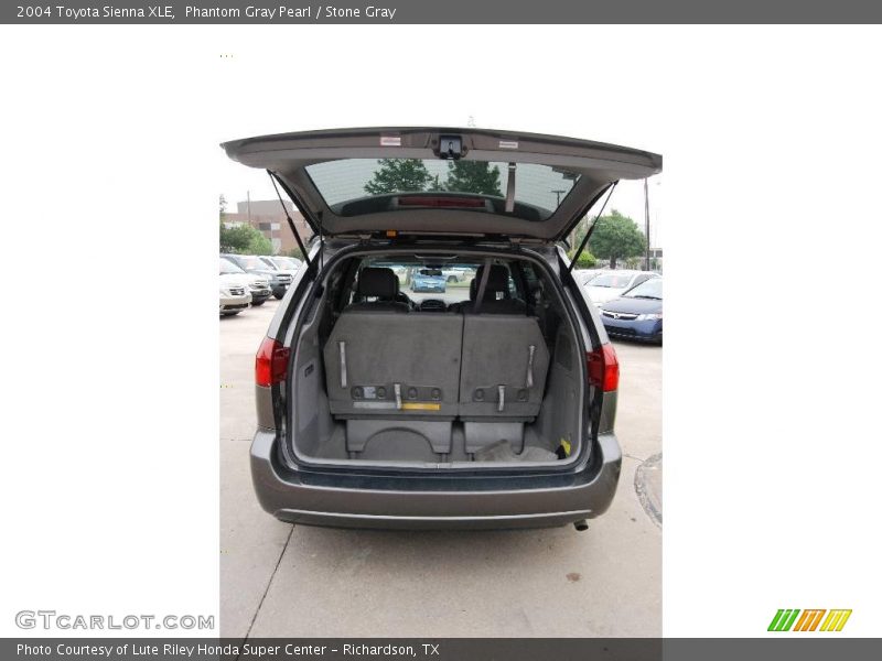 Phantom Gray Pearl / Stone Gray 2004 Toyota Sienna XLE