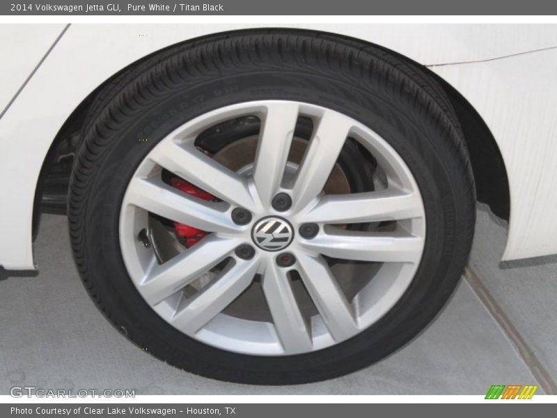 Pure White / Titan Black 2014 Volkswagen Jetta GLI