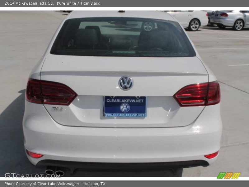 Pure White / Titan Black 2014 Volkswagen Jetta GLI