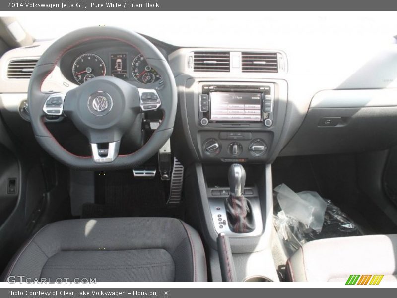 Pure White / Titan Black 2014 Volkswagen Jetta GLI