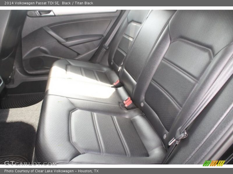 Black / Titan Black 2014 Volkswagen Passat TDI SE