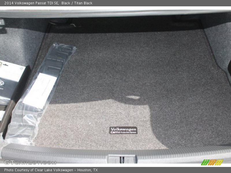 Black / Titan Black 2014 Volkswagen Passat TDI SE