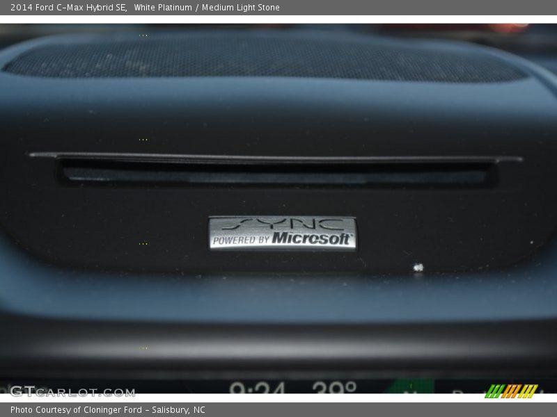White Platinum / Medium Light Stone 2014 Ford C-Max Hybrid SE