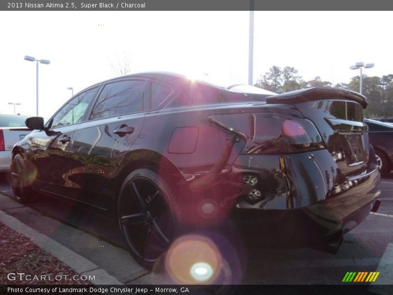 Super Black / Charcoal 2013 Nissan Altima 2.5